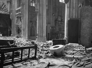 Rhine Westphalia: Bomb damage to the Cologne Cathedral, 1943