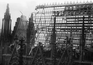 Rhine Westphalia: Bomb damage to the Cologne Cathedral, 1943