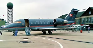Challenger: Bombardier Challenger 604 C-172