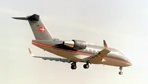Challenger: Bombardier Challenger 604 C-172