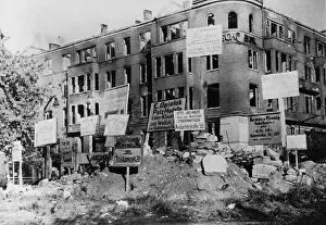 Lcgr1406: Bombed-out building in Wittenberg Platz, Berlin