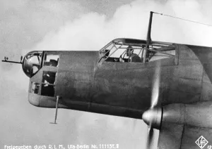 Gunners: A bomber of the Luftwaffe in flight, 1937