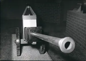 Mechanisms: Bombs - Guns - Weapons