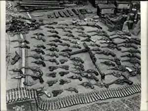 Ammunitions: Bombs - Guns - Weapons