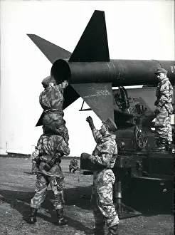 Kilogram: Bombs - Guns - Weapons