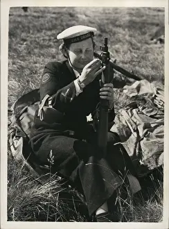 Bisley: Bombs - Guns - Weapons