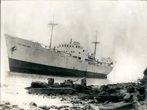 Aground: Bombs - Guns - Weapons