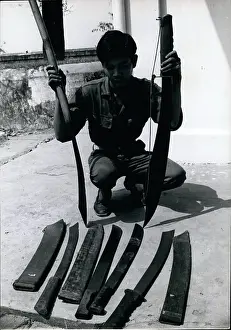 Pikes: Bombs - Guns - Weapons