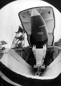 Correspondents: Bombs - Guns - Weapons