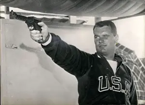 Mcmillan: Bombs - Guns - Weapons