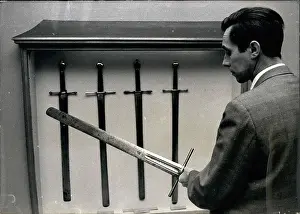 300th: Bombs - Guns - Weapons