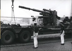 Battalions: Bombs - Guns - Weapons