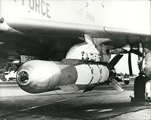Homing: Bombs - Guns - Weapons