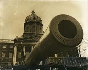 Houlgate: Bombs - Guns - Weapons