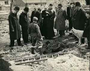 Walworth: Bombs - Guns - Weapons