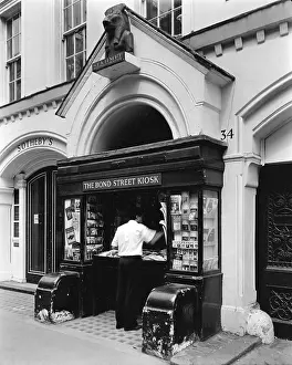 Kiosks: THE BOND STREET KIOSK