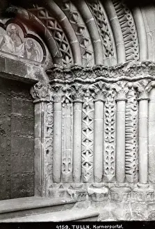 Romanic: Bone house in Tulln