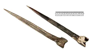 Casuarius: Bone knife from Papua New Guinea