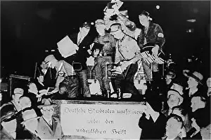 Barbaric: BOOK BURNING/10.5.1933