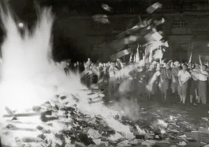 Geist: Book burning on Opernplatz in Berlin, Germany