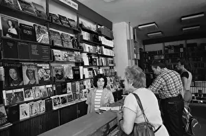 Korzin: Bookstore