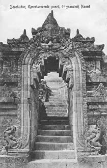 Mahayana: Borabadur - Restored gate, 4th north gallery