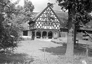 Delimitation: Border house between Poland and Germany at