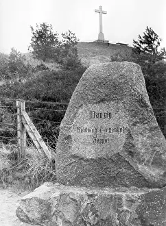 Names: Border stone at the trijunction between Germany