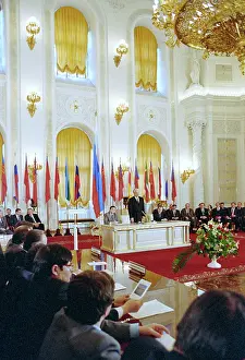 Federative: Boris Yeltsin, 1992