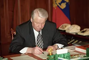 Decree: Boris Yeltsin, 1998