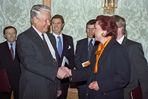 Affaires: Boris Yeltsin and Barbara MacDougall, 1993