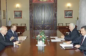 Kuchma: Boris Yeltsin and Leonid Kuchma, 1996