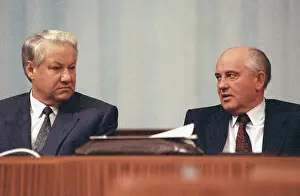 Federative: Boris Yeltsin and Mikhail Gorbachev in Presidium