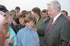 Astrakhan: Boris Yeltsin visit to Astrakhan, 1992