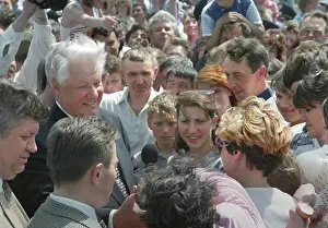 Astrakhan: Boris Yeltsin visit to Astrakhan, 1996