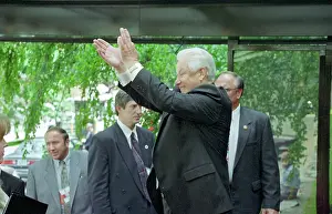 Greets: Boris Yeltsin visit to Canada, 1995