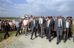 Tatar: Boris Yeltsin visit to Tatarstan, 1990