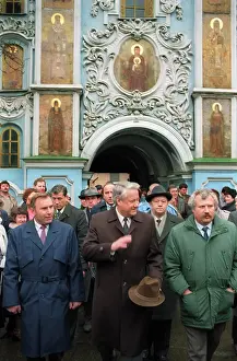 Lavra: Boris Yeltsin visit to Ukraine, 1990