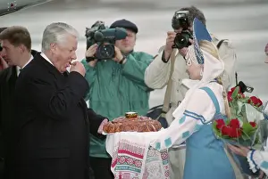 Loaf: Boris Yeltsin visits Pskov region