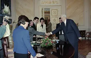 Participate: Boris Yeltsin visits USA
