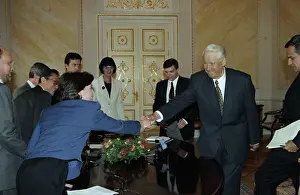 Participate: Boris Yeltsin visits USA