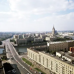 Spanning: Borodinsky Bridge in Moscow, 1986