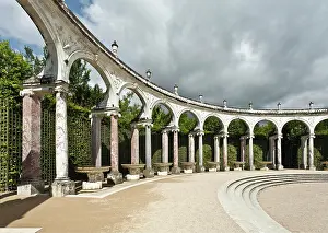 Colonnades: Bosquets de la Collonade in Versailles