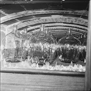 Ctk Photobank: Bottle cooling tunnel, bottle