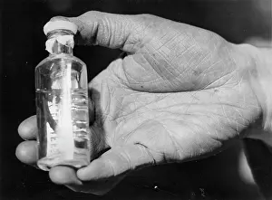 Leeches: Bottle with leeches