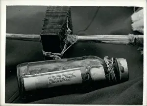 Comming: Bottle washed up on beach addressed to Princess Margaret