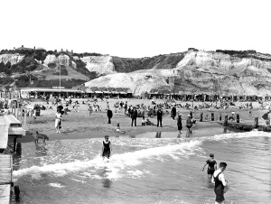 Alum: Bournemouth, Alum Chine 1925