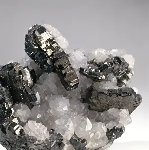 Sulfosalt: Bournonite