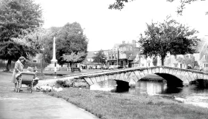 Bourton: Bourton-on-the-Water, Feeding the Ducks c1955