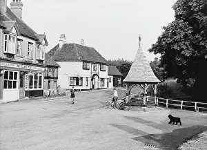 Herts: BOVINGDON, HERTS